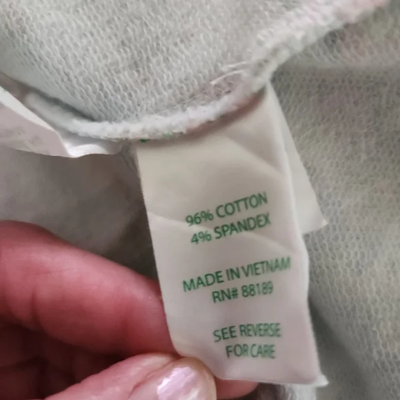 Lilly Pulitzer | UPF 50+ Skipper Popover Lilly Loves Palm Beach - Picture 6 of 9